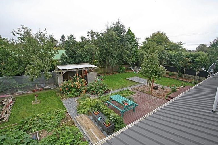 Photo of property in 25 Taumutu Road, Southbridge, 7602