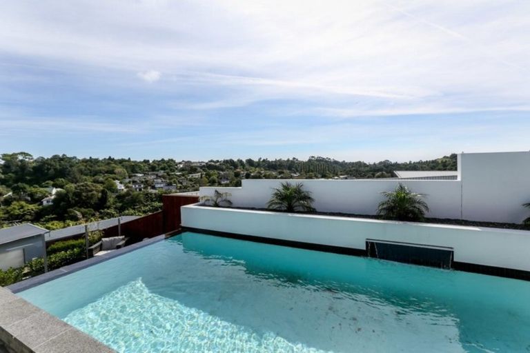 Photo of property in 192a Heta Road, Highlands Park, New Plymouth, 4312