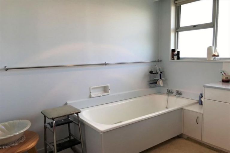 Photo of property in 15 Malcolm Terrace, Balclutha, 9230