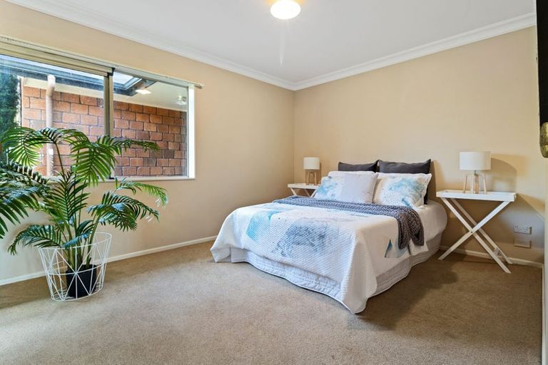 Photo of property in 2/43 Mccandlish Road, Ngahinapouri, Hamilton, 3290