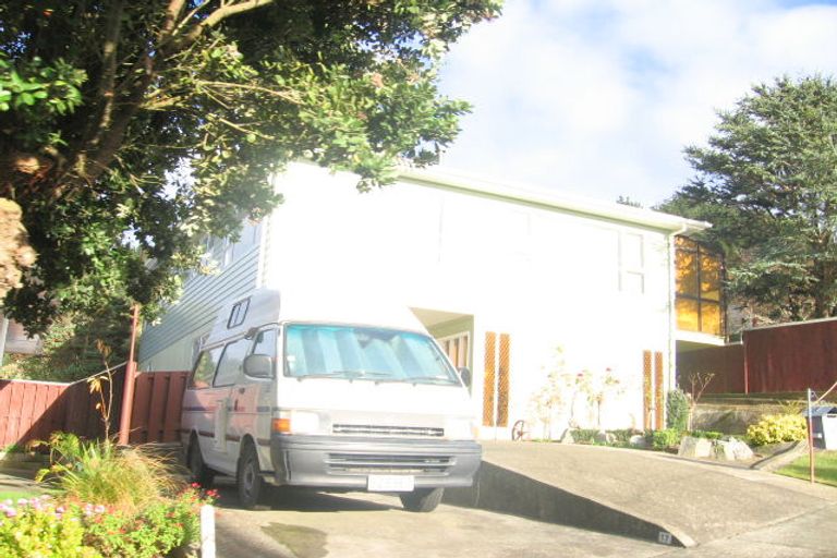 Photo of property in 17 Turriff Crescent, Tawa, Wellington, 5028