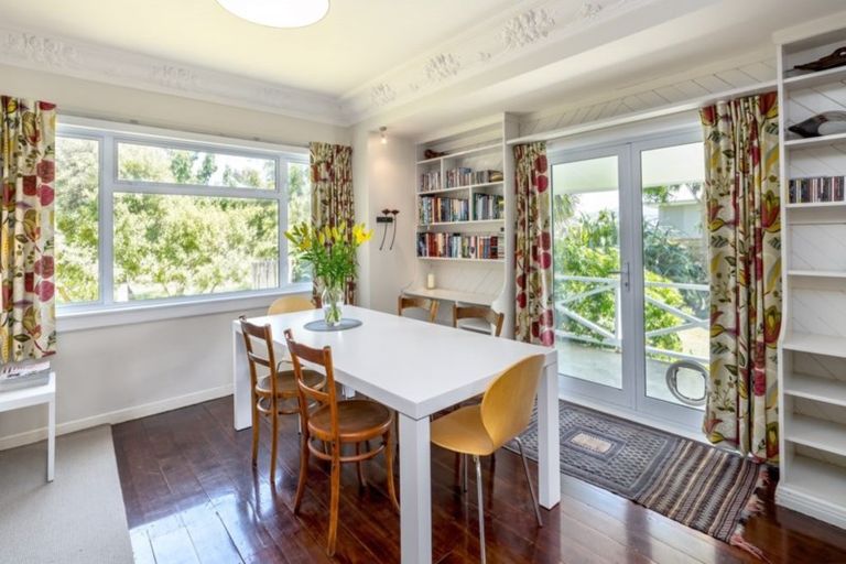 Photo of property in 8 Yule Grove, Greytown, 5712