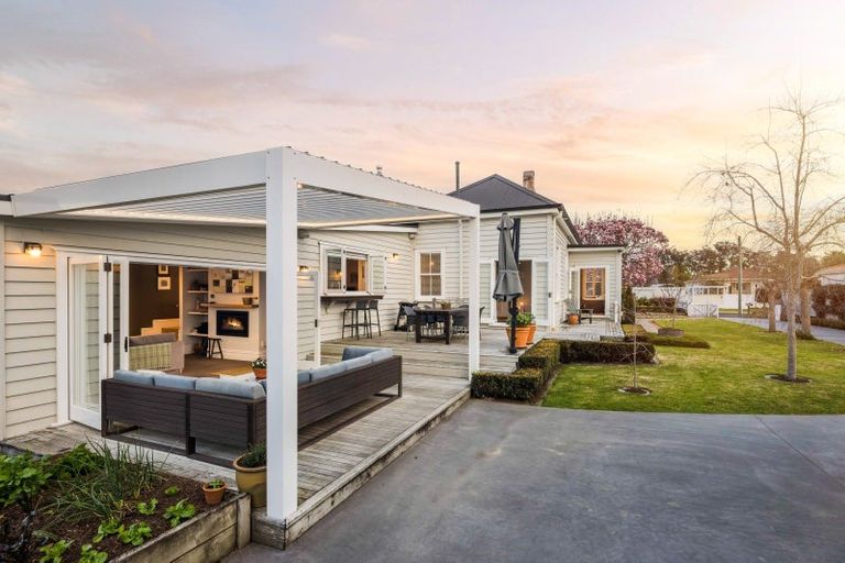 Photo of property in 152 Williams Street, Cambridge, 3434