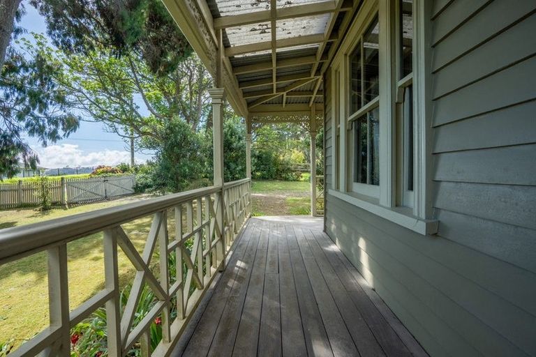 Photo of property in 523 Ormiston Road, Flat Bush, Manurewa, 2576