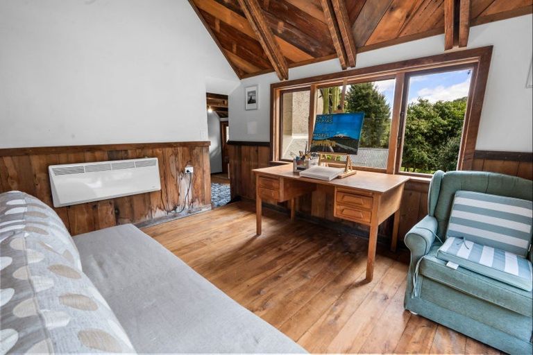 Photo of property in 306 Reynolds Valley Road, Okuti Valley, Little River, 7591