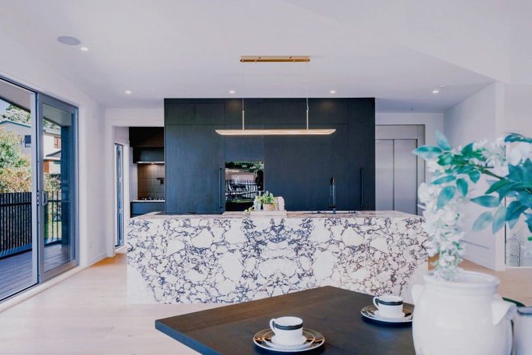 Photo of property in 61a Churchill Road, Murrays Bay, Auckland, 0630