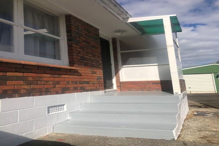 Photo of property in 69b Cardiff Road, Pakuranga, Auckland, 2010