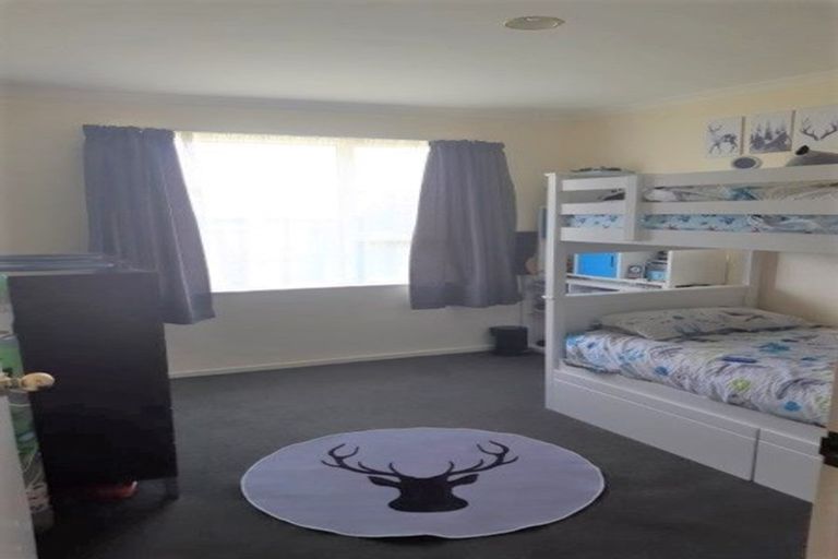 Photo of property in 11 Thornlea Drive, Welcome Bay, Tauranga, 3112