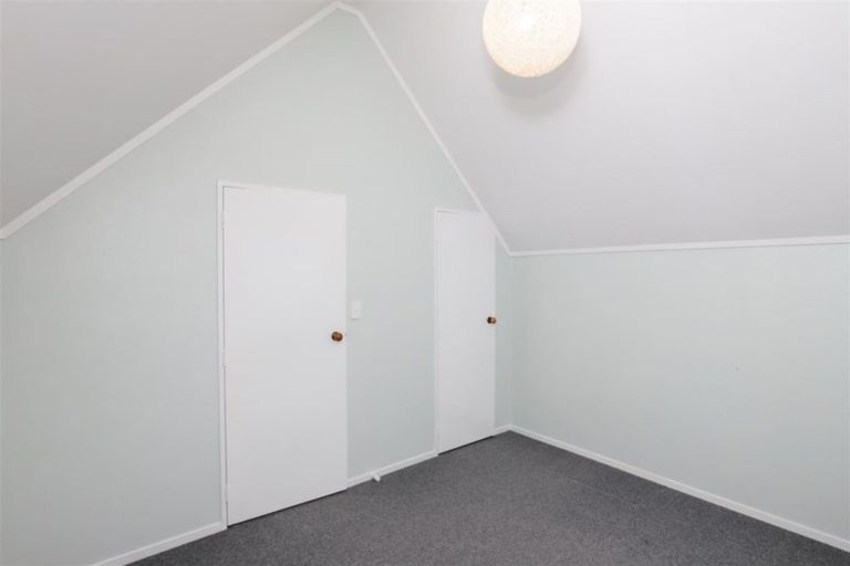 Photo of property in 12 Beadle Place, St Andrews, Hamilton, 3200