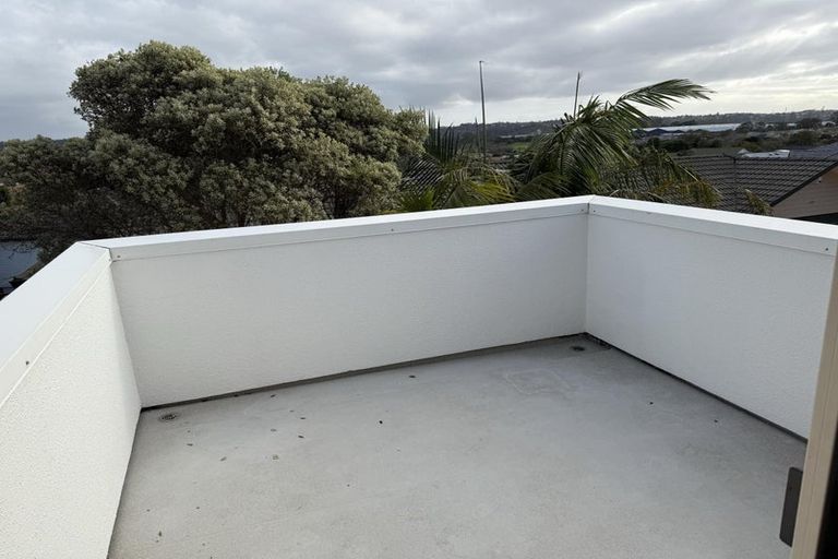 Photo of property in 29 Gala Place, Henderson, Auckland, 0612