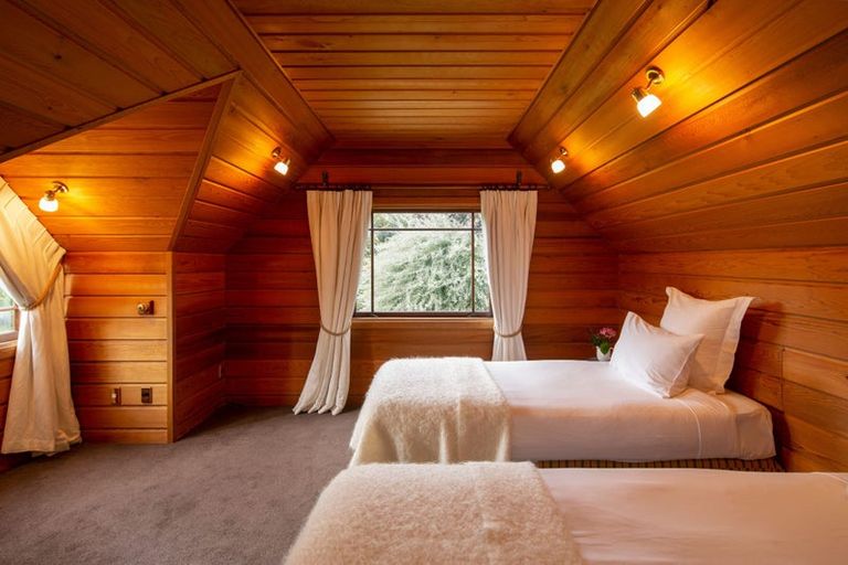 Photo of property in 11 Arrowtown-lake Hayes Road, Lake Hayes, Queenstown, 9371