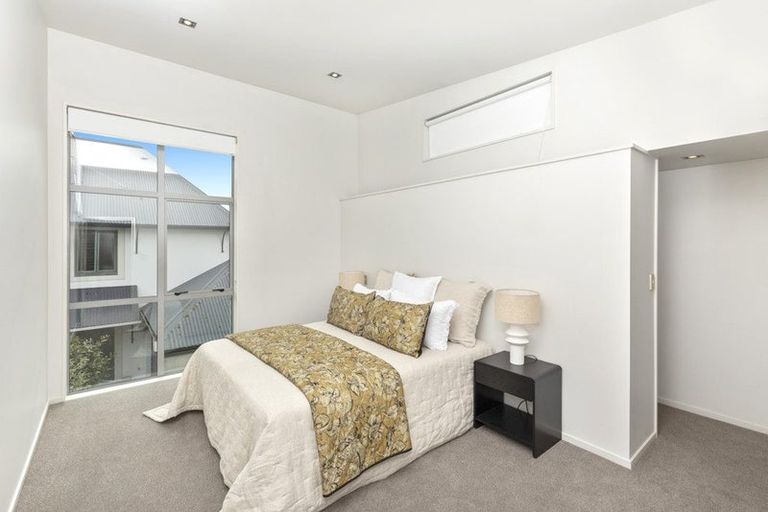 Photo of property in 32f Champion Street, Edgeware, Christchurch, 8013