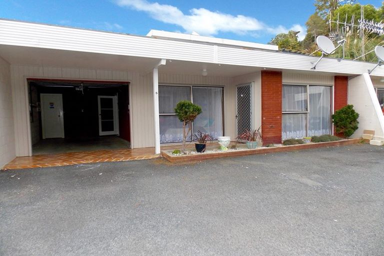 Photo of property in 266 Western Hills Drive, Avenues, Whangarei, 0110