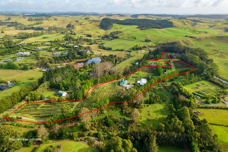 Photo of property in 70 Pukeko Lane, Kerikeri, 0294