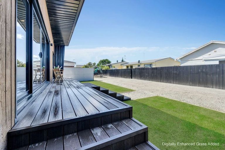Photo of property in 37 Jenkin Street, Strathern, Invercargill, 9812