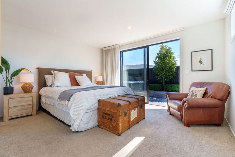 Photo of property in 4 Glen Dene Crescent, Wanaka, 9305