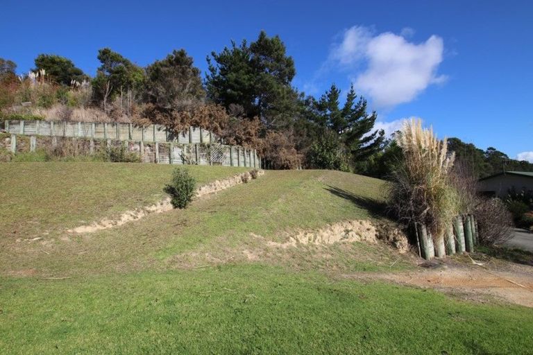 Photo of property in 17 Puketiro Place, Paihia, 0200