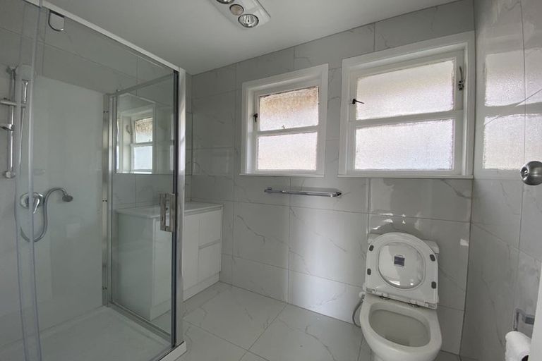 Photo of property in 98 Fisher Crescent, Otara, Auckland, 2023