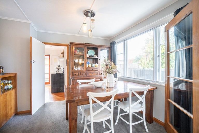 Photo of property in 6b Salisbury Avenue, Terrace End, Palmerston North, 4410