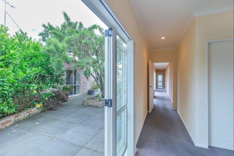 Photo of property in 50 Easton Way, Levin, 5510