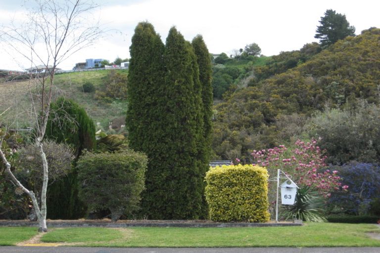 Photo of property in 63 Resolution Road, Welcome Bay, Tauranga, 3112