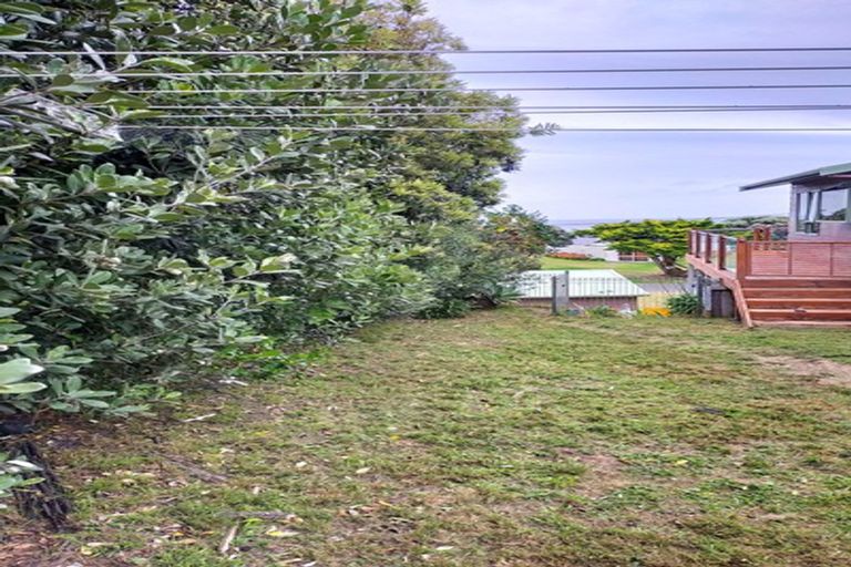 Photo of property in 13 Coates Avenue, Baylys Beach, Dargaville, 0377