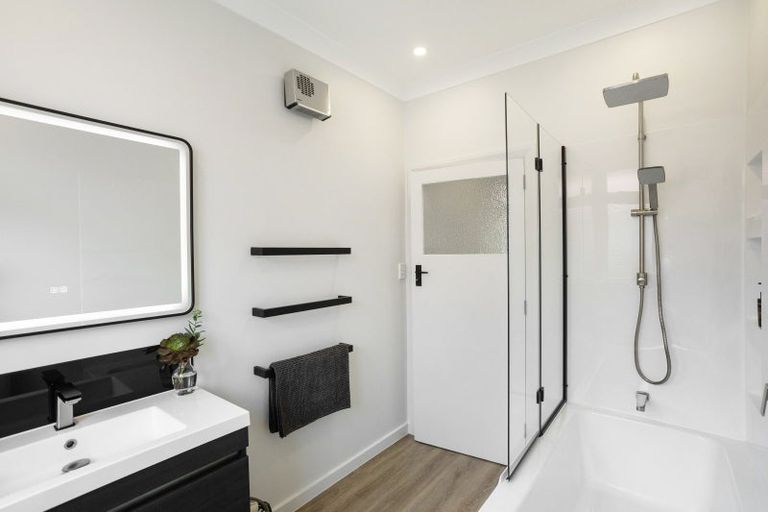 Photo of property in 1 Spencer Street, Andersons Bay, Dunedin, 9013