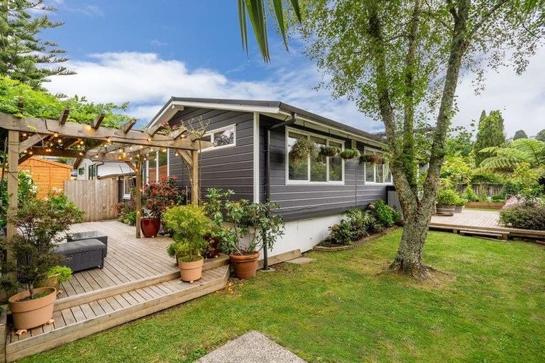 Photo of property in 1/38 Sandiacre Way, Browns Bay, Auckland, 0630