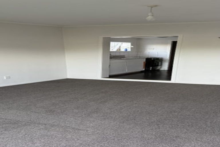 Photo of property in 27 Terrace Road, Titahi Bay, Porirua, 5022