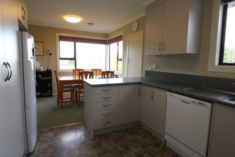 Photo of property in 40 Moore Road, Winton, 9781