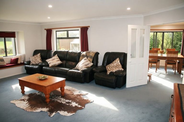 Photo of property in 1758 Mountain Road, Inglewood, 4386