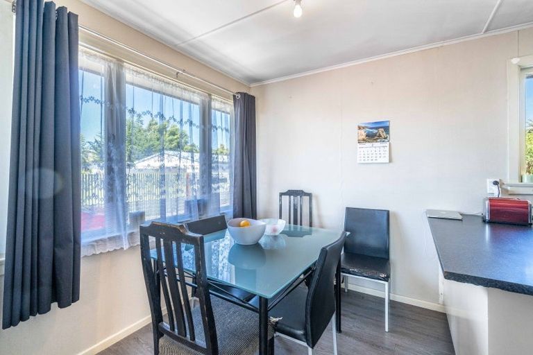 Photo of property in 198 Mcquarrie Street, Kingswell, Invercargill, 9812