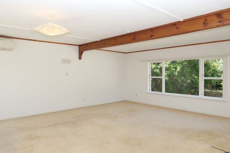 Photo of property in 42 Kiwi Road, Raumati Beach, Paraparaumu, 5032