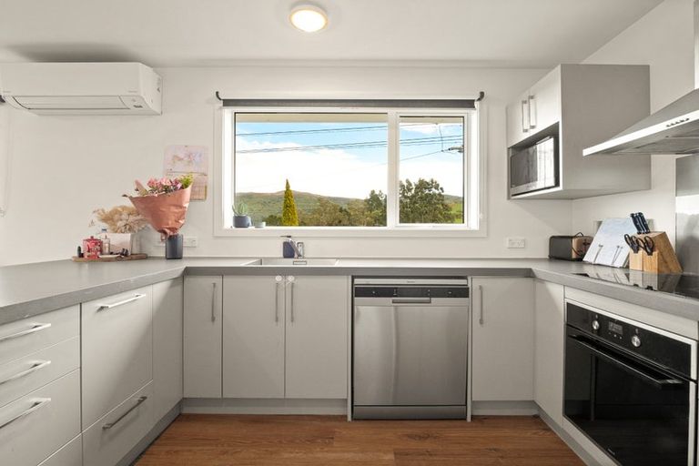 Photo of property in 400 Pine Hill Road, Pine Hill, Dunedin, 9010