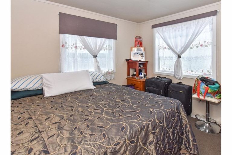 Photo of property in 42 Clayton Avenue, Otara, Auckland, 2023