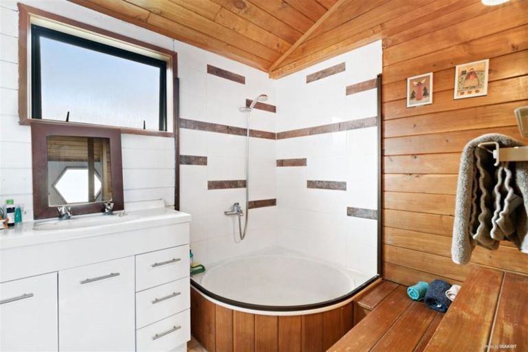 Photo of property in 36 White Heron Drive, Massey, Auckland, 0614