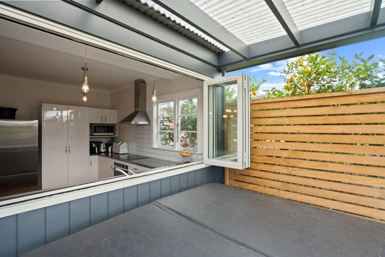 Photo of property in 36 Jordan Terrace, Lansdowne, Masterton, 5810