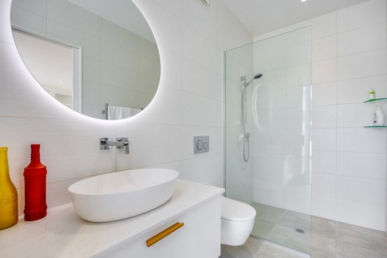 Photo of property in 10 Dorset Street, Westmere, Auckland, 1022