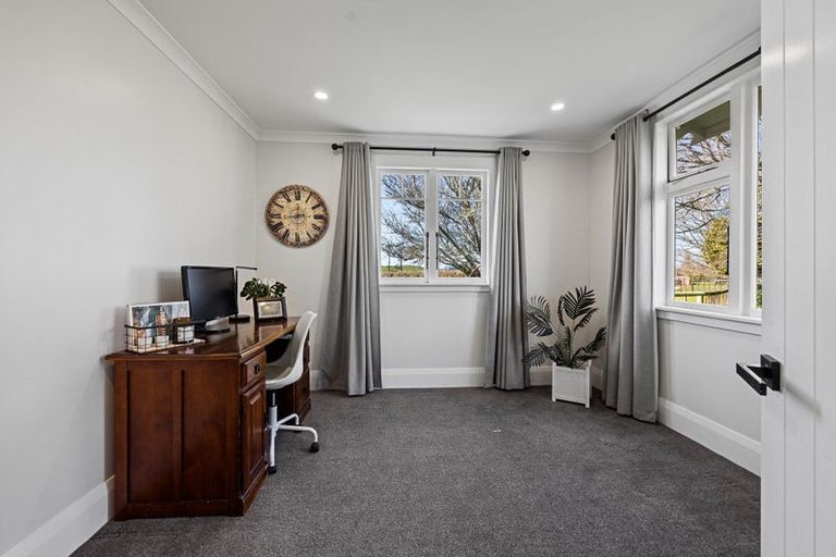 Photo of property in 19 Stanley Road, Stratford, 4394