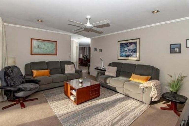 Photo of property in 36a Mcgregor Avenue, Pirimai, Napier, 4112