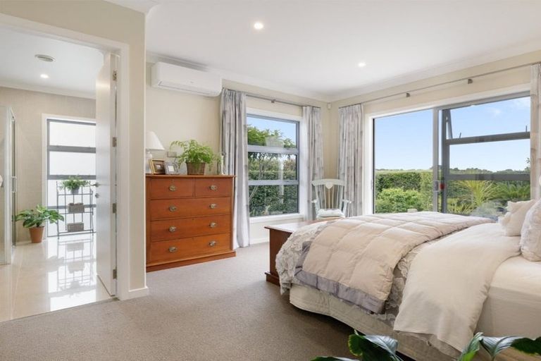 Photo of property in 16 Rexford Heights, Pyes Pa, Tauranga, 3112