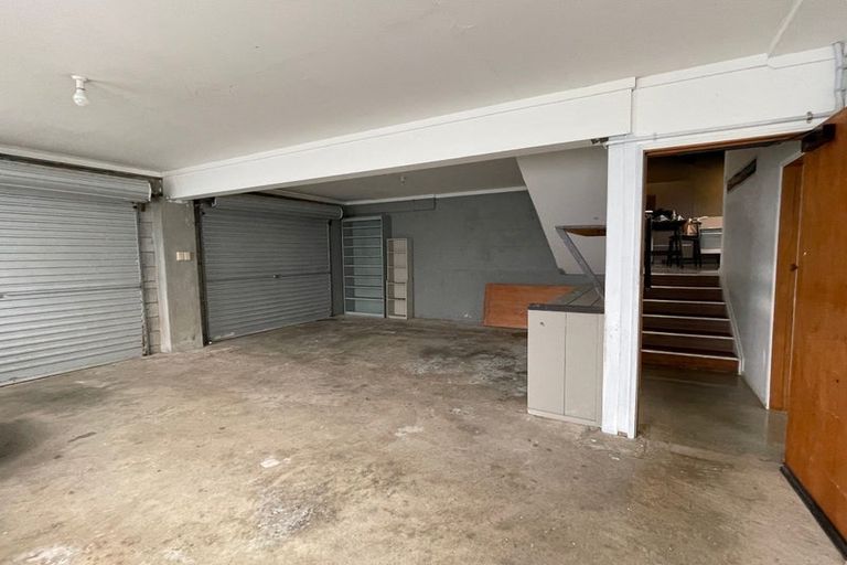 Photo of property in 33a Fitzroy Road, Fitzroy, New Plymouth, 4312