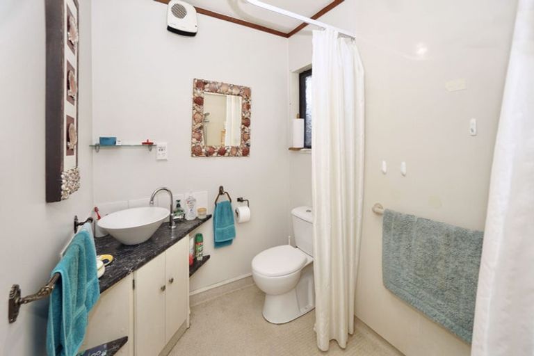 Photo of property in 100b Boucher Avenue, Te Puke, 3119