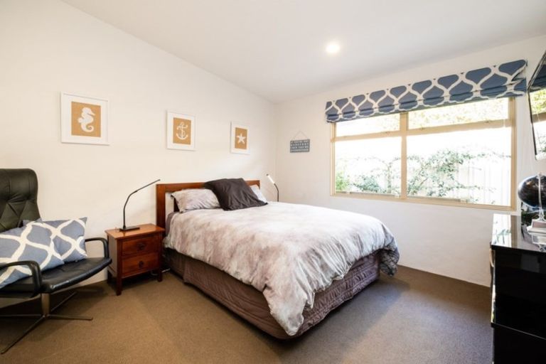 Photo of property in 34 Rochfort Road, Havelock North, 4130