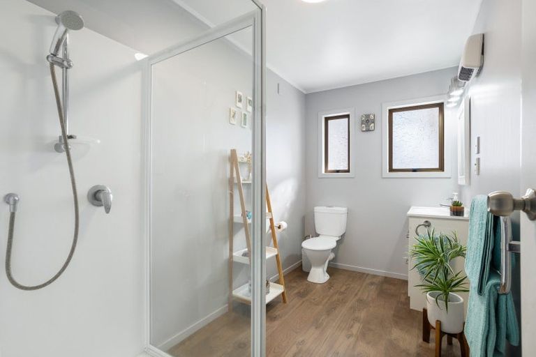 Photo of property in 133 Bruce Wallace Place, Whangamata, 3620