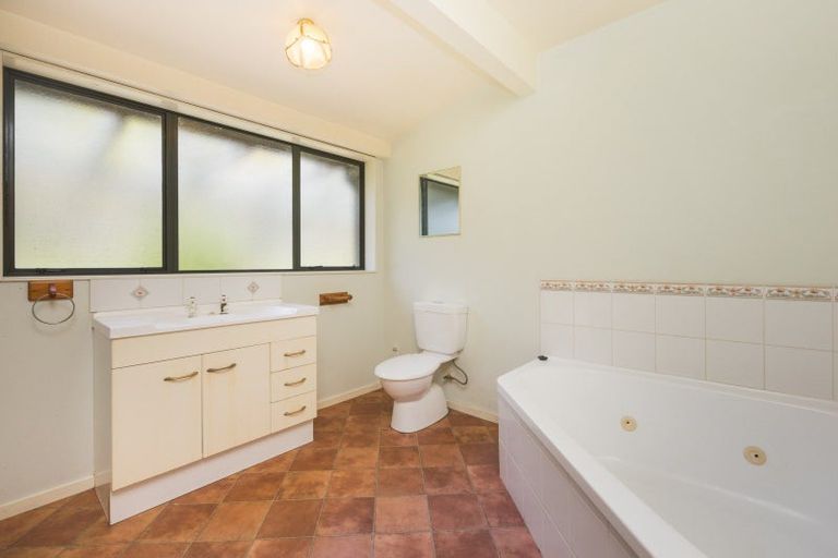 Photo of property in 1351 Rongotea Road, Kairanga, Palmerston North, 4475