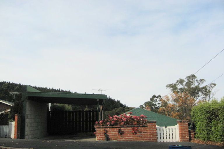 Photo of property in 14 Grandview Crescent, Opoho, Dunedin, 9010