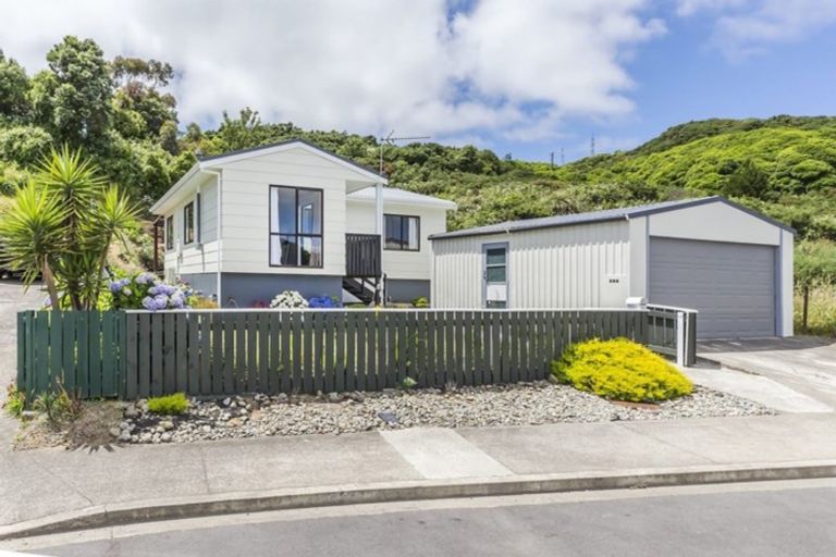 Photo of property in 129 Jamaica Drive, Grenada North, Wellington, 5028