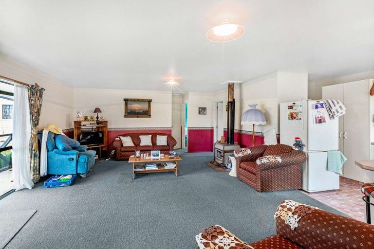 Photo of property in 32 Scotswood Street, Waikaia, 9778