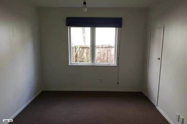 Photo of property in 69 Rosedale Road, Pinehill, Auckland, 0632